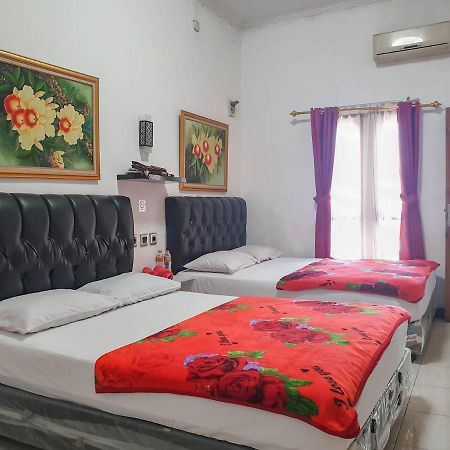 Wisma Vandera Syariah Garut Mitra Reddoorz Екстер'єр фото