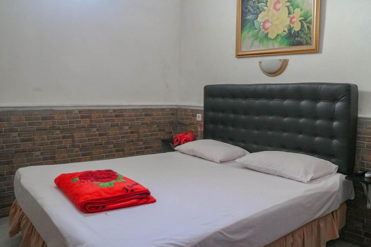 Wisma Vandera Syariah Garut Mitra Reddoorz Екстер'єр фото